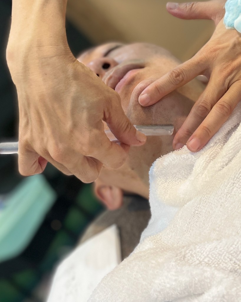 台南北區 草光掏耳紋繡 臉部修刮