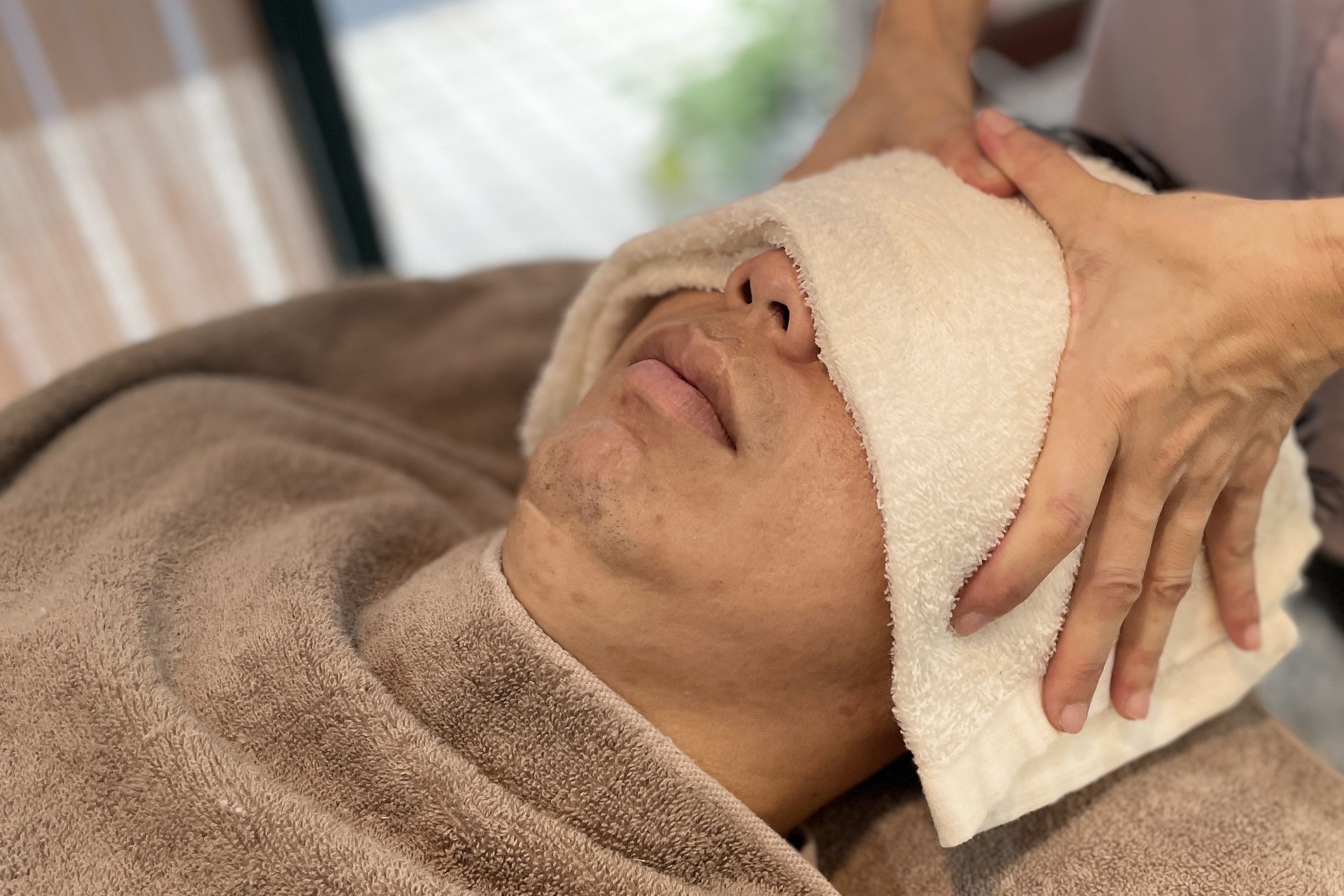 台南草光掏耳紋繡生活美學 頭部紓壓